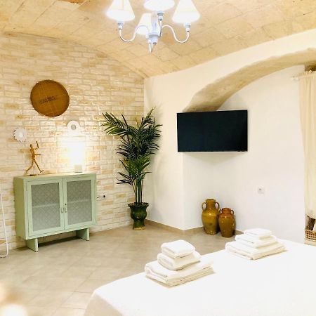 Apartmán Antigua Historia Monopoli Exteriér fotografie